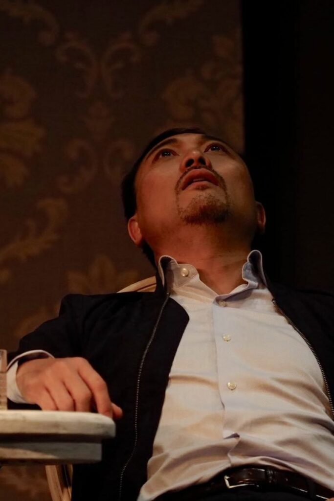 潘燦良在舞台劇《謊言 The Truth》RERUN 中飾演Michael
